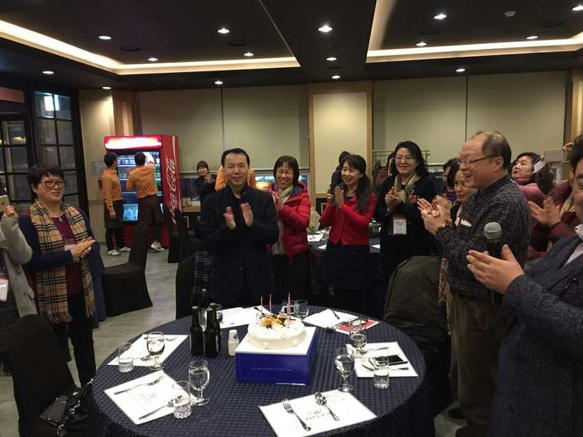 王建六教授、罗新教授及国内知名整形专家团队到访韩国参加《私密整形专题研讨会》及《2015韩国女性私密整形协会学术年会》